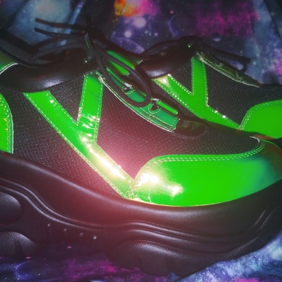 matrixx platform sneakers